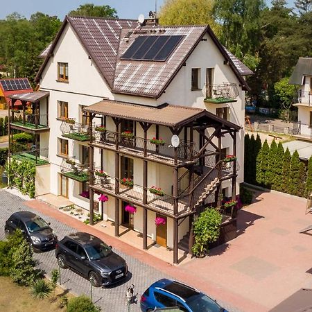 Sun & Wine Otel Pobierowo Dış mekan fotoğraf