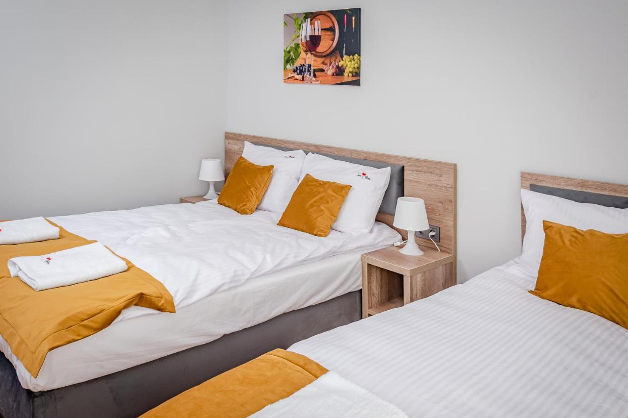 Sun & Wine Otel Pobierowo Dış mekan fotoğraf